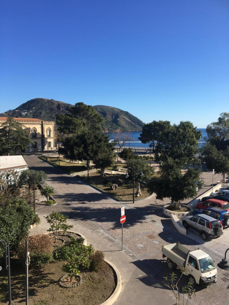 B&B Il Castello Lipari  Eksteriør bilde